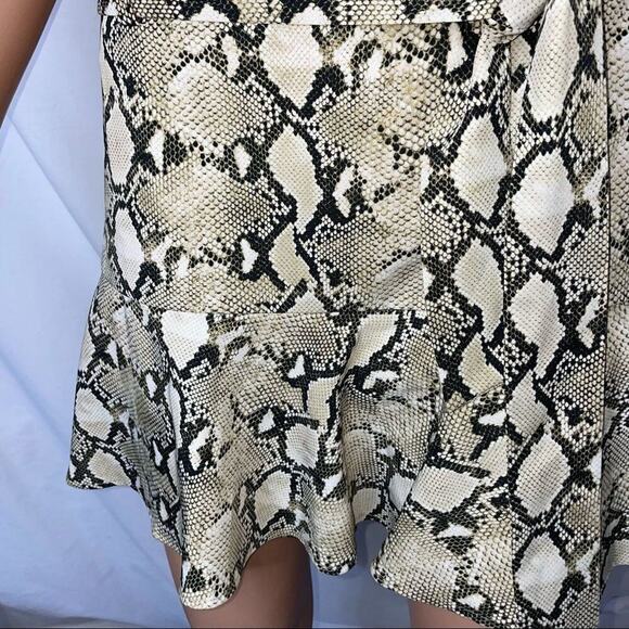 Zara Basic skirt snake/python print fit flare tie waisted skirt mini size M - Picture 6 of 16